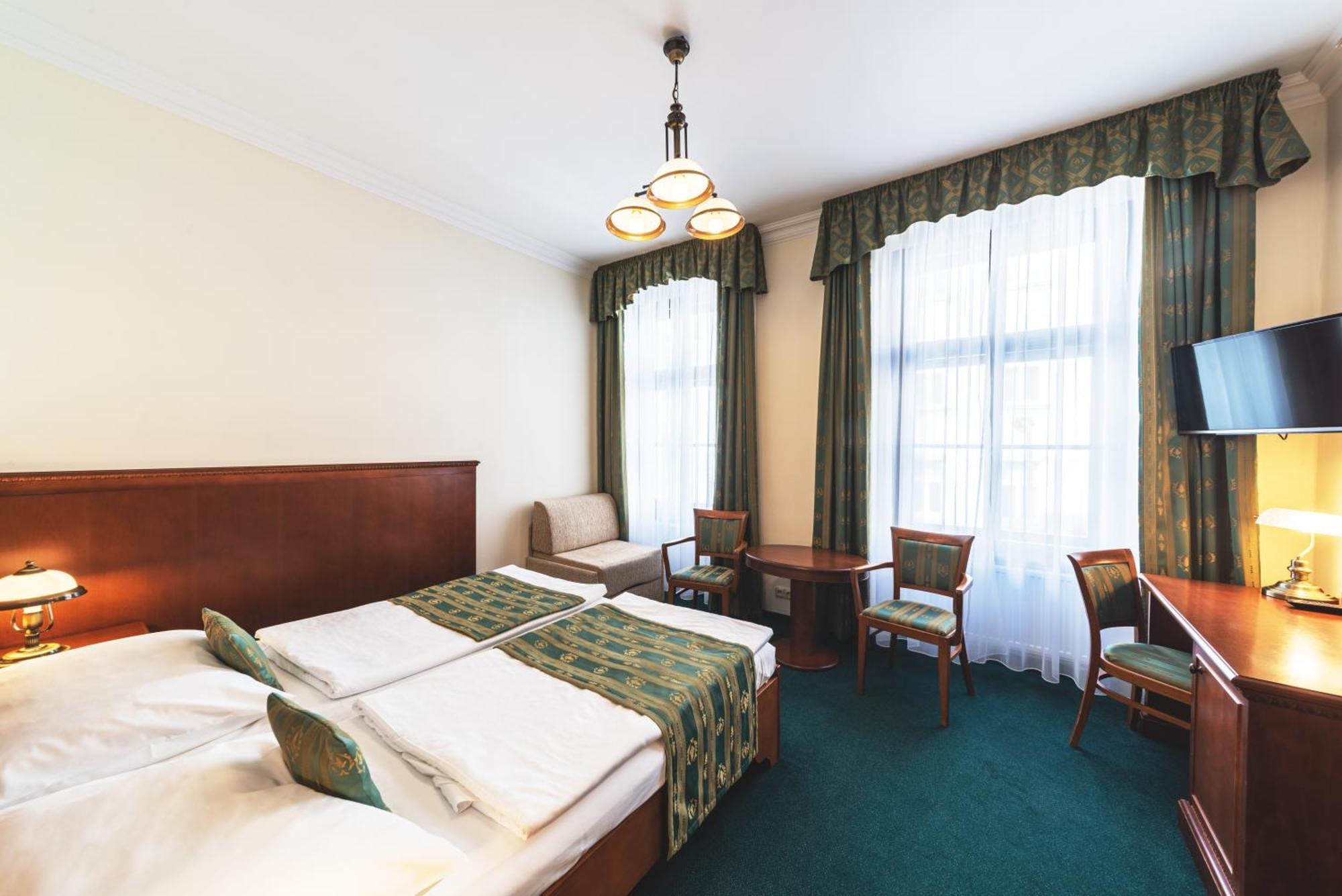 Arkada Hotel Praha Buitenkant foto