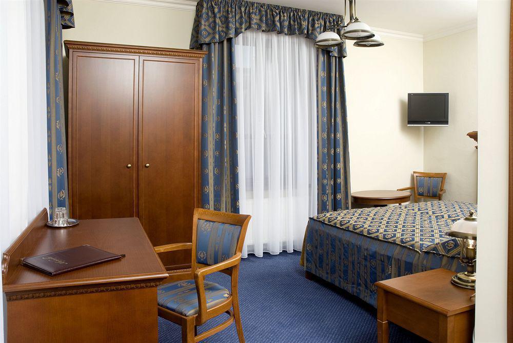 Arkada Hotel Praha Kamer foto